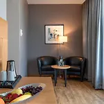 Plaza Premium Кёльн