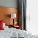 Plaza Premium Кёльн