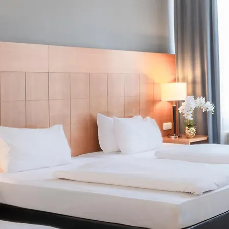 Plaza Premium Κολωνία