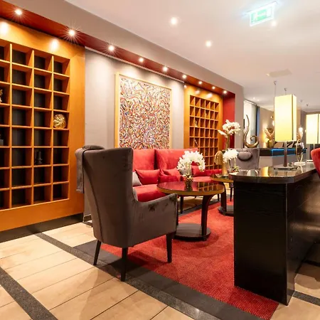 Plaza Premium Köln