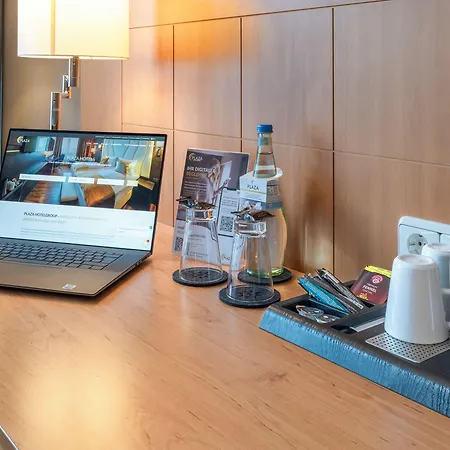 Plaza Premium Κολωνία