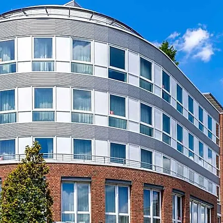 Hotel Plaza Premium Colonia