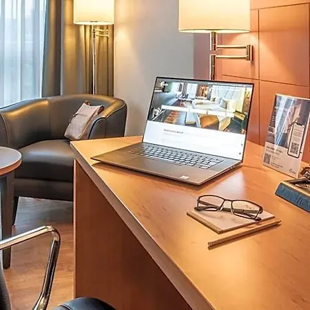 Hotel Plaza Premium Colonia