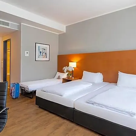 Hotel Plaza Premium Colonia