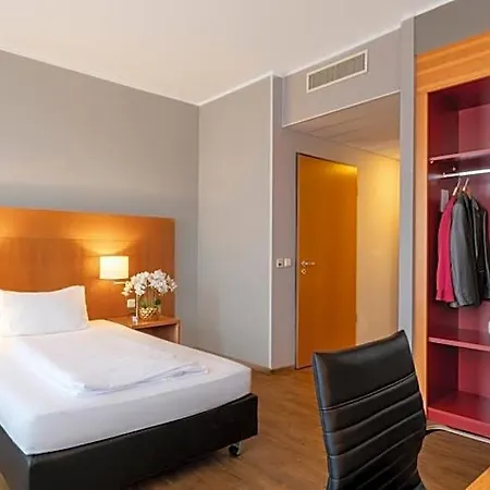 Hotell Plaza Premium Köln