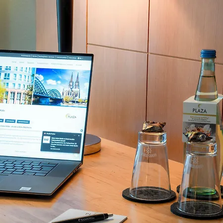 Hotel Plaza Premium Colonia