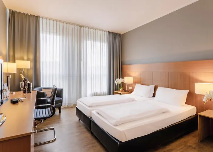 Plaza Premium Hotel Cologne