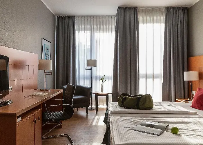 Hotel Plaza Premium Colonia