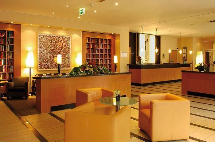 Plaza Premium كولونيا