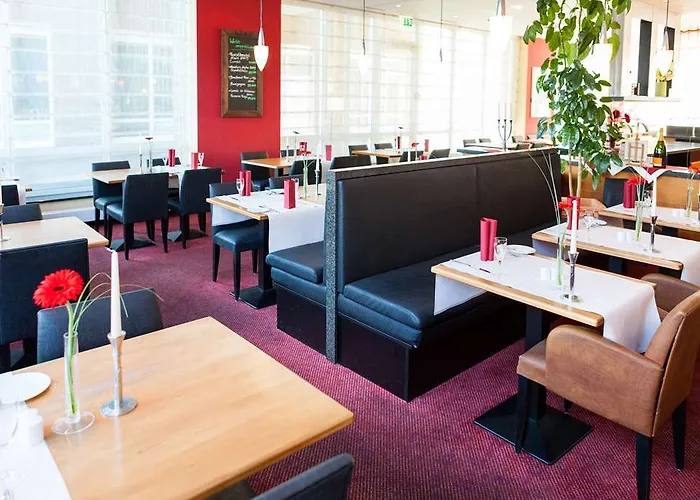 Otel Plaza Premium 4*